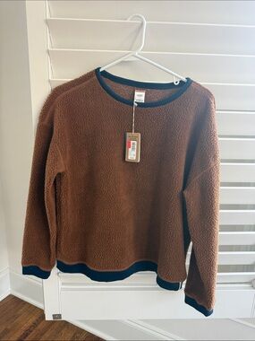 Patagonia Brown Sherpa Crew with Navy Trim
